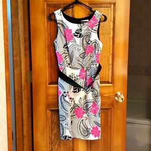 Dress barn size 6 women's floral print dress